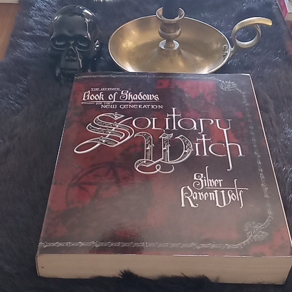 Book of Shadows Solitary Witch - Picture 1 of 6